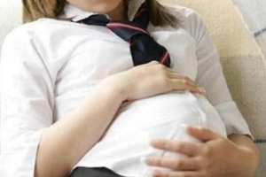Bộ GD&ĐT yêu cầu xác minh vụ nam sinh lớp 10 làm 4 bạn nữ mang thai
