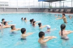 Hàng loạt vụ học sinh đuối nước thương tâm: Tại sao trường học chưa có môn bơi?