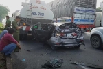 Ôtô bị tông biến dạng khi dừng đèn đỏ ở Sài Gòn