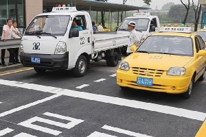 Hàn Quốc phá đường dây làm bằng lái giả liên quan người Việt
