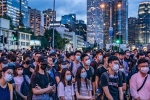 Ngay lúc Hong Kong biểu tình, một 'cuộc chiến' khác cũng diễn ra xuyên màn đêm tại TQ