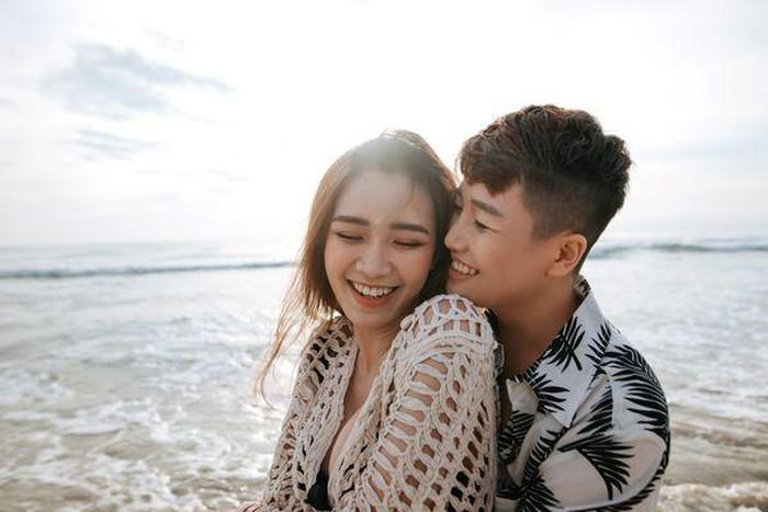 Để ngắm nhìn những khoảnh khắc tuyệt đẹp, tràn đầy hạnh phúc của cặp đôi Yunbin trong ngày cưới của mình, hãy click vào ảnh cưới Yunbin để được chiêm ngưỡng những hình ảnh đẹp nhất của hai người.