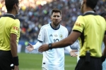 Truyền thông thế giới phản ứng trái ngược về Messi