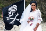 Người phụ nữ kết hôn với 'hồn ma cướp biển 300 tuổi' rồi đòi li dị vì cảm thấy bị lợi dụng