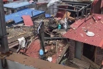 Hiện trường vụ nổ khiến mặt đất rung chuyển, nhà thủng mái và một phụ nữ tử vong ở Hải Phòng