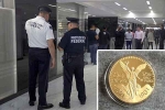 Mexico: Cướp xông thẳng vào nhà máy đúc tiền vàng, lấy đầy balo rồi bỏ đi