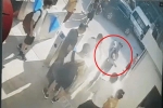 Camera ghi lại cảnh bé trai lớp 1 tử vong khi bị 'bỏ quên' trên xe đưa đón tới trường quốc tế Gateway