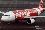 Động cơ phát nổ ngay sau khi cất cánh, máy bay AirAsia hạ cánh khẩn cấp