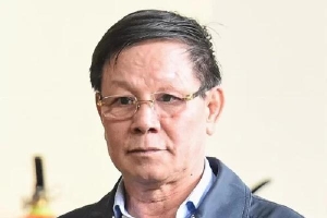 Ông Phan Văn Vĩnh tiếp tục bị khởi tố liên quan vụ án buôn lậu
