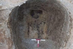 Phát hiện rùng rợn về 'ngôi mộ của hồn ma' 1.400 tuổi