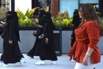Saudi cho phép nam, nữ nước ngoài độc thân chung phòng khách sạn