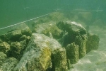 Bí ẩn đáy hồ Constance: 'thủy cung' ma quái xây bởi… người đồ đá?