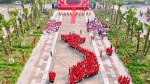 Hàng nghìn bạn trẻ xếp hình Tổ quốc tại Đền Hùng