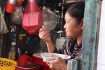Căn nhà 1 m2 tí hon chứa 2 mẹ con giữa Sài Gòn: 'Tôi vẫn thấy mình may mắn'