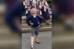 Cô bé 7 tuổi viết thư kiến nghị nhà trường thay đổi trang phục đi học