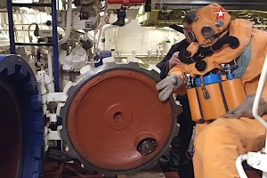 Thủy thủ tàu ngầm Nga thoát hiểm từ ống phóng ngư lôi