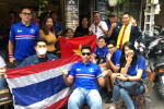 Thích thú khám phá Hà Nội, CĐV Thái Lan chờ 'mở tiệc' ở Mỹ Đình