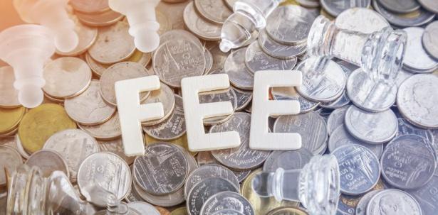 Annual Fee là gì? Phí thường niên và phí duy trì tài khoản khác nhau thế nào?
