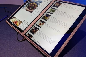 Cận cảnh Intel Honeycomb Glacier: Laptop 2 màn hình định trước xu hướng tương lai