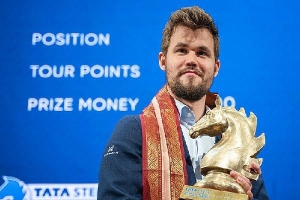 Vua cờ Carlsen phá kỷ lục Grand Chess Tour