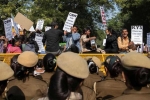 Biểu tình lan rộng ở Ấn Độ sau vụ hiếp dâm tập thể gây chấn động