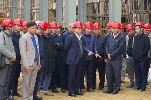 Chủ tịch Hà Nội yêu cầu đẩy nhanh dự án nhà máy đốt rác phát điện