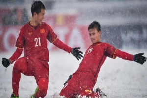 Tranh cãi kết quả bình chọn siêu phẩm 'cầu vồng trong tuyết' của Quang Hải thắng giải Bàn thắng biểu tượng cho VCK U23 châu Á