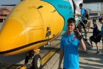 Quang Hải, Đức Chinh hào hứng check in cùng máy bay độc lạ tại Thái Lan khi di chuyển đến địa điểm thi đấu VCK U23 châu Á