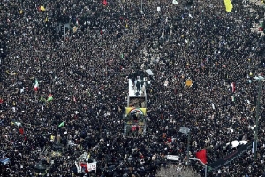 Hàng chục nghìn người khóc Soleimani, Iraq quyết 'sạch bóng' quân Mỹ