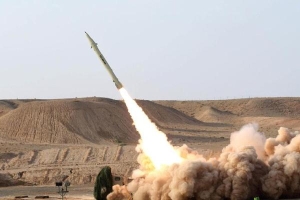 Vì sao tên lửa đạn đạo là vũ khí ưa thích của Iran?
