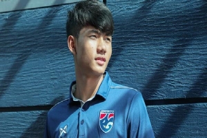 Suphanat Mueanta, hot boy Thái Lan phá kỷ lục giải U23 châu Á: Con nhà nông dân nghèo mơ một ngày làm đồng đội của Messi