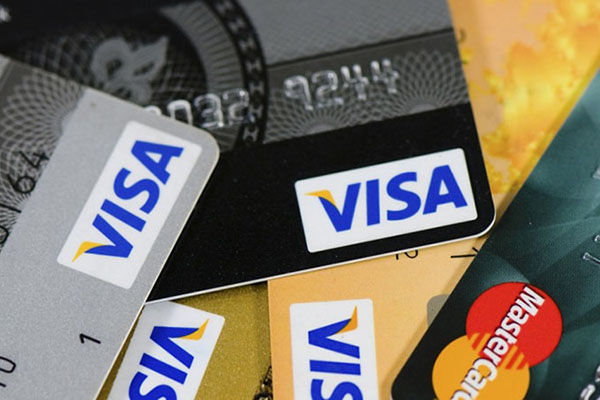 Thẻ Visa là một loại thẻ được dùng chủ yếu để thanh toán quốc tế. Ảnh minh họa: Internet.