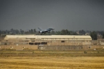 Căn cứ quân đội Mỹ ở Iraq bị 'nã' bom, lính Mỹ đã nhanh chân 'tẩu thoát'