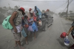 Hàng nghìn người Philippines di tản vì tro bụi núi lửa