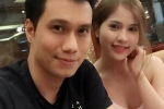 Việt Anh và vợ cũ bất ngờ 'tái hợp' sau 7 tháng ly hôn, cùng đưa con trai tới trường dự ngày hội cuối năm