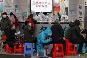 Bác sĩ tố quan chức y tế Vũ Hán che giấu khiến virus corona lây lan