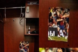 Phát hiện bức ảnh duy nhất trong tủ đồ của Kobe Bryant: Huyền thoại bóng rổ cũng có thần tượng bóng đá của riêng mình