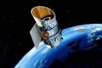 Hai vệ tinh sượt qua nhau với tốc độ 52.800 km mỗi giờ
