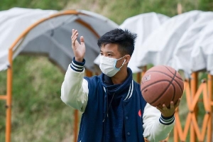 Học sinh Hà Nội đeo khẩu trang trong lớp phòng tránh virus corona