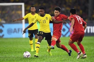 Malaysia sẽ dùng đội hình với 7 cầu thủ nhập tịch để đấu Việt Nam