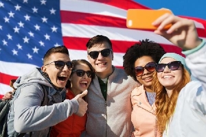 Bốn điều sinh viên quốc tế nên làm khi mới đến Mỹ