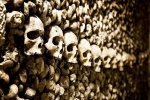 Hơn 6 triệu bộ hài cốt dưới hầm mộ ở Paris