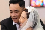Cha Tóc Tiên lần đầu đăng ảnh bên con gái trong lễ cưới