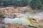 Hà Tĩnh:
Dân nín thở vì trại lợn 'chất lượng cao' xả thải trực tiếp ra môi trường