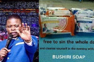 'Nhà tiên tri vũ trụ' châu Phi bị cáo buộc vì bán xà phòng có thể... rửa sạch mọi loại tội lỗi