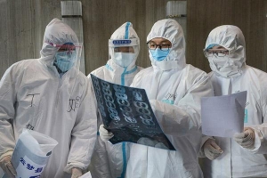 Tâm dịch Hồ Bắc giảm mạnh số ca nhiễm mới virus corona, đã có bệnh viện dã chiến đầu tiên ở Vũ Hán kết thúc sứ mệnh