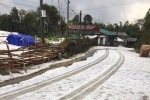 Chuyên gia lý giải hiện tượng mưa đá to bằng viên bi phủ trắng như tuyết trên đường ở Lai Châu
