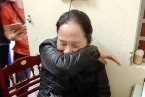 Nghệ An: Tạm giữ người phụ nữ nghi 'thôi miên' để trộm tiền ở chợ