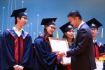 Từ 1/7/2020, tốt nghiệp đại học loại xuất sắc được xét tuyển vào công chức