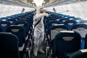 Lời khuyên của bác sĩ cho hành khách thường di chuyển bằng máy bay trong thời gian dịch Covid-19